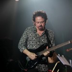Rock meets Classic@ Paris Zenith 2012, Photo : Steve Lukather
